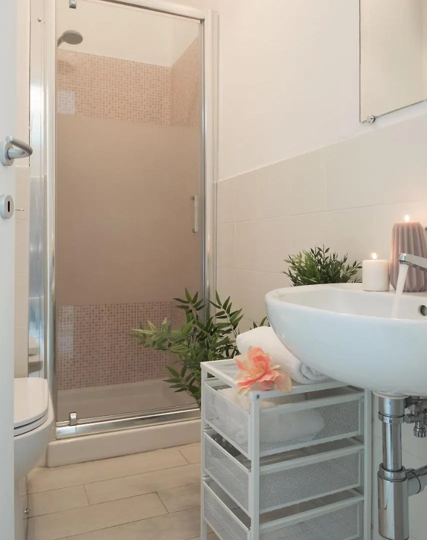 Oki Doki Studios Milan Apartment